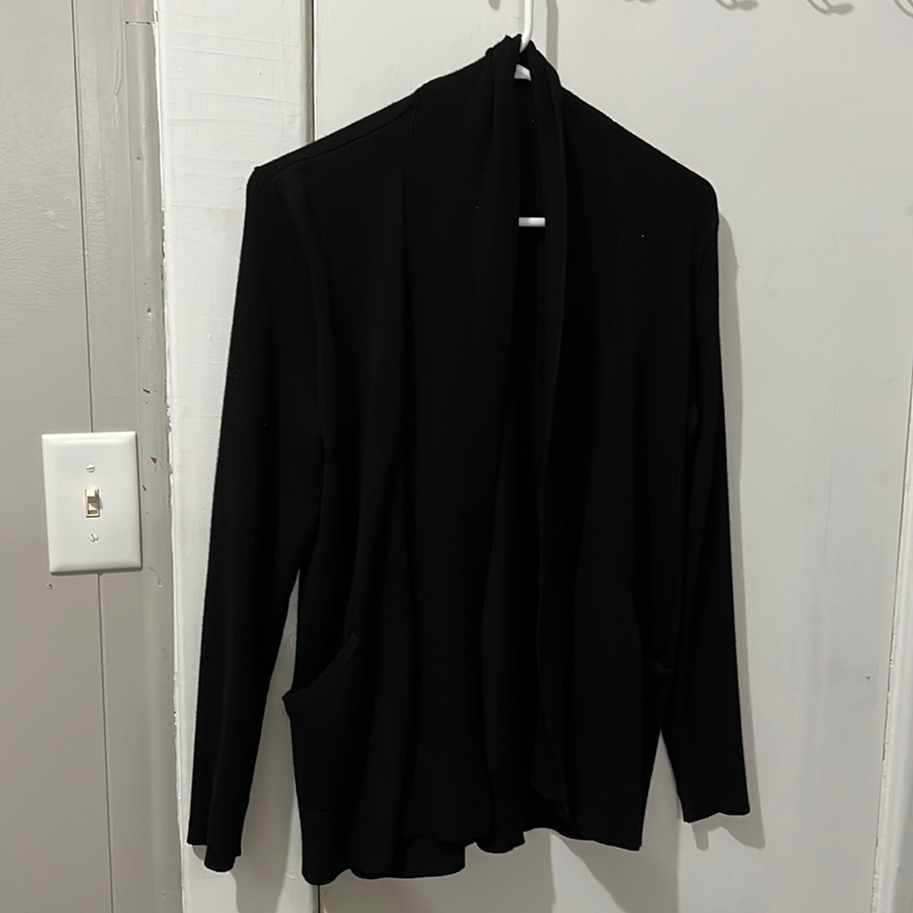 Black open front cardigan with pockets